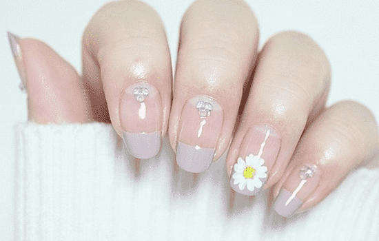 小雏菊美甲教程 美甲小雏菊画法