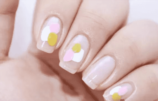 手绘天马美甲教程 手绘天马美甲怎么做