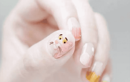 可爱粉红豹美甲教程 可爱粉红豹美甲怎么做