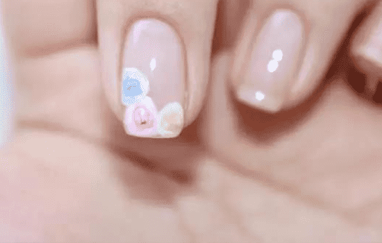 淑女玫瑰美甲教程 淑女玫瑰美甲怎么做
