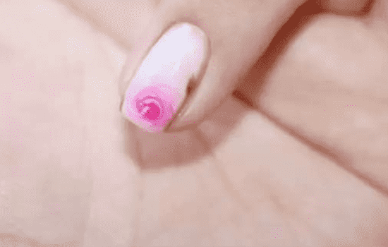 淑女玫瑰美甲教程 淑女玫瑰美甲怎么做