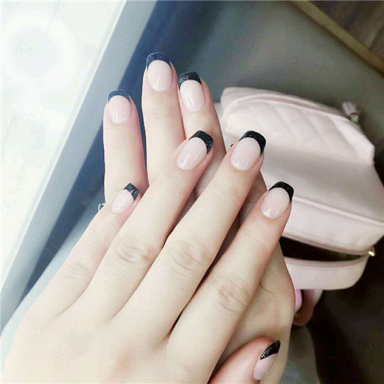 秋季法式美甲图片 秋天法式美甲图片