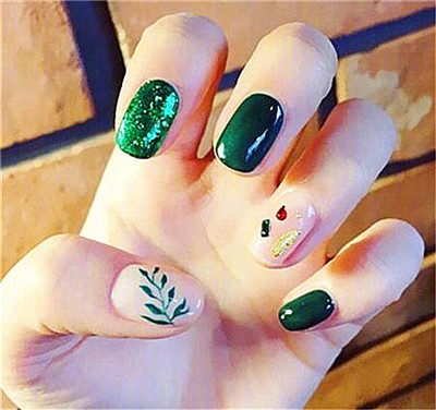 春季绿植美甲图片 春季绿植美甲款式
