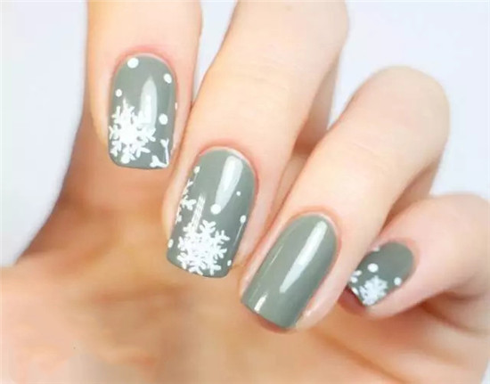 磨砂雪花美甲教程 磨砂雪花美甲怎么做