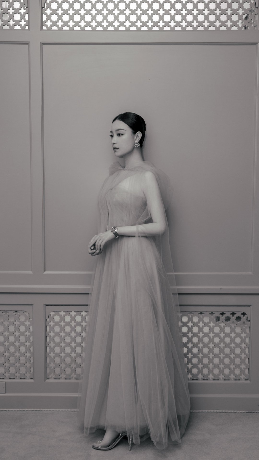 倪妮复古典雅写真高清手机壁纸