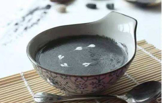 黑芝麻糊可以丰胸吗 吃黑芝麻糊能丰胸吗