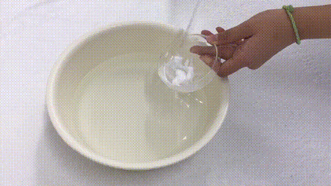 毛衣常见问题解决 穿久的毛衣领口松垮怎么办