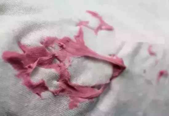 衣服染颜色了怎样去除
