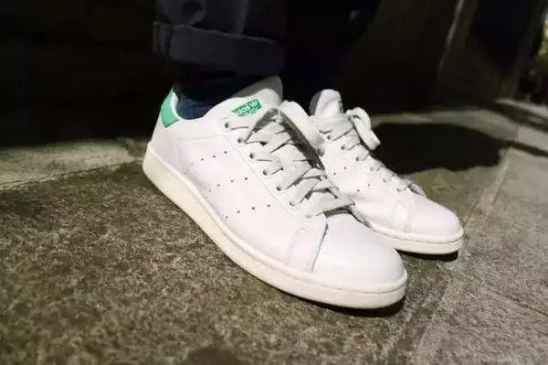 小白鞋的清洗与保养