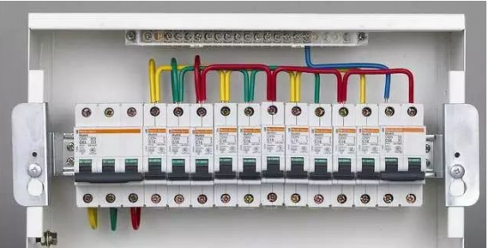 led灯关了闪烁怎么回事