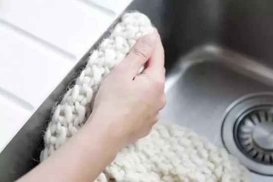 羊绒衣物如何洗护