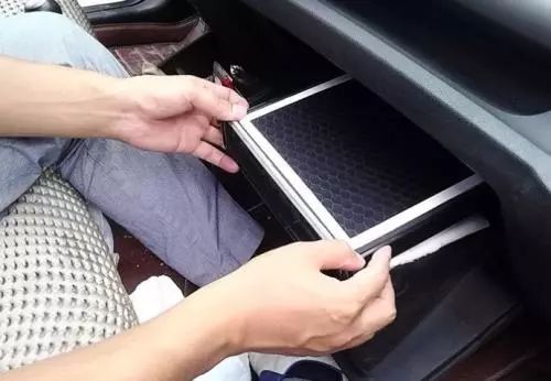 汽车空调有异味怎么清除