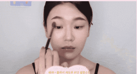 面试妆容的特点 求职季妆容
