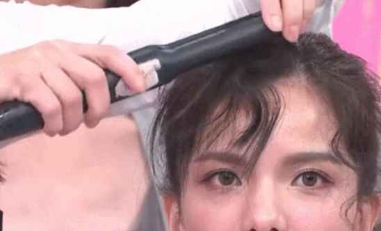 学生丸子头简单扎法 学生丸子头怎么扎