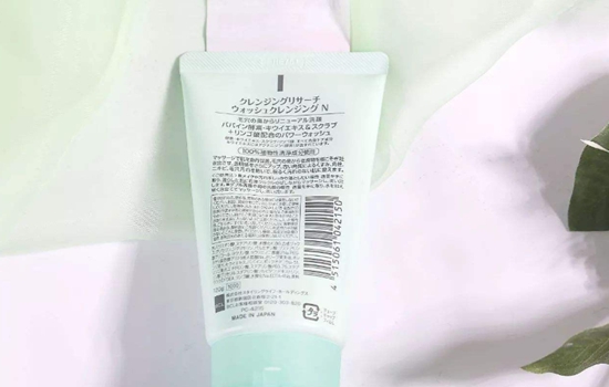 冬天抹脸的正确顺序全部 冬天擦脸的正确步骤顺序