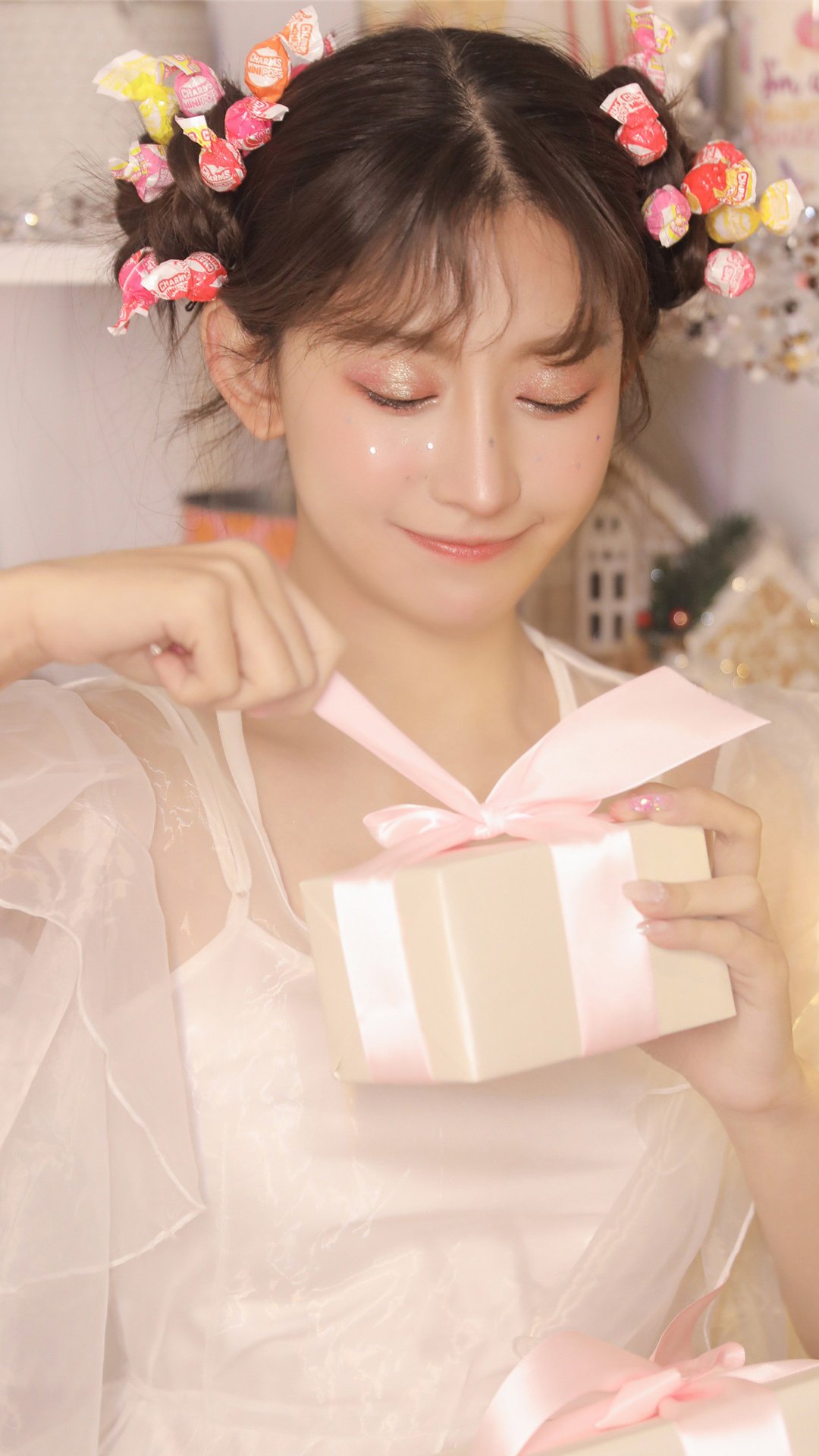 好看的高清俏皮圣诞美女手机壁纸