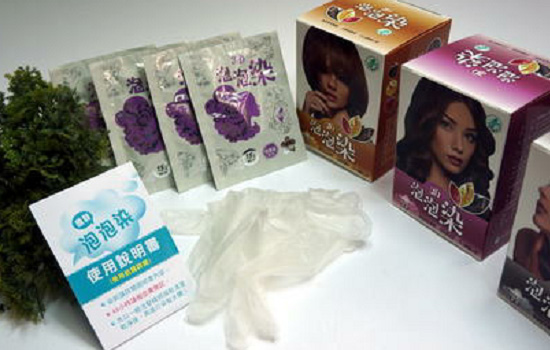 泡泡染发剂用剩下的可以第二次用吗