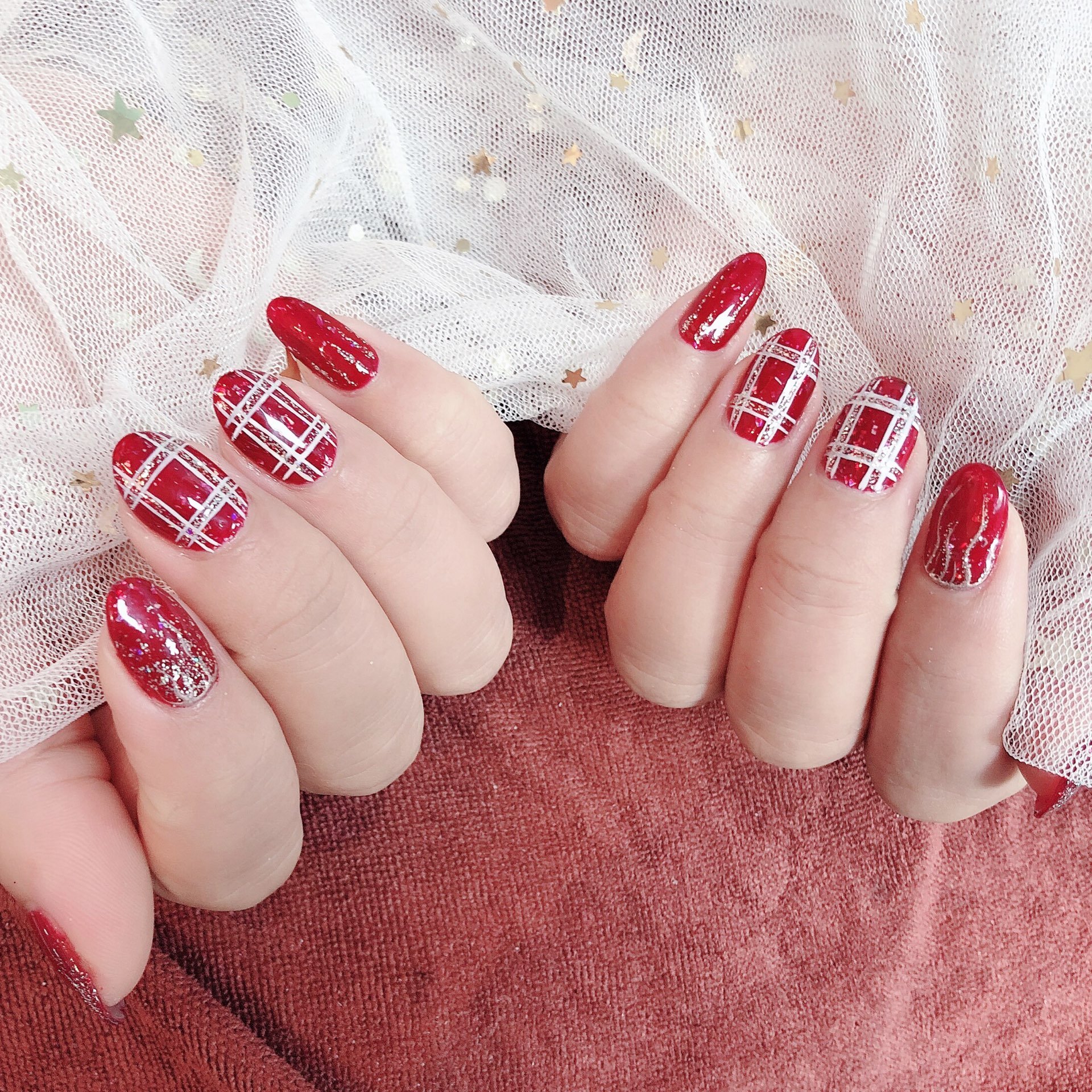 圆形线条美甲图片美甲款式